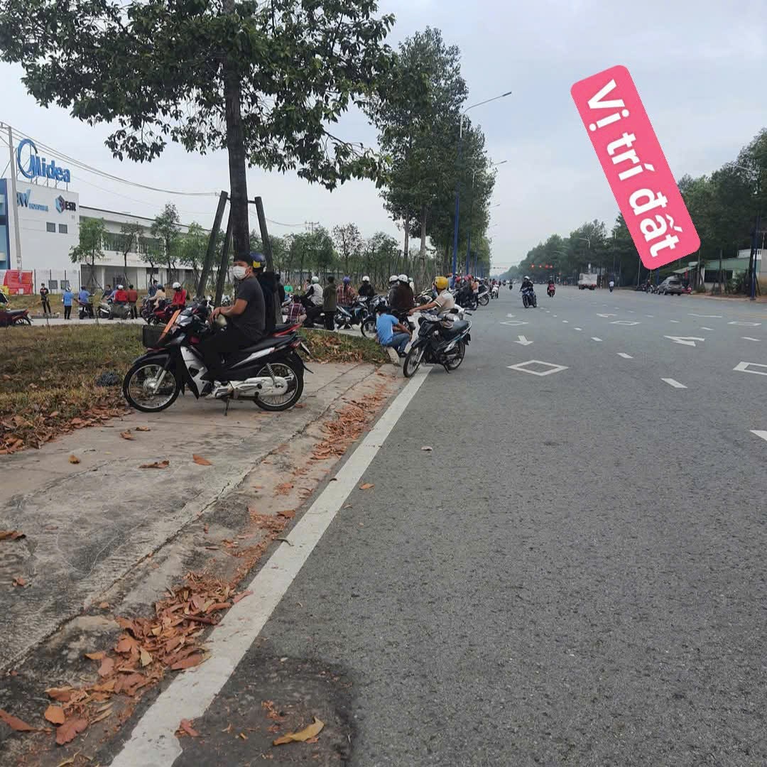 gần khu công nghiệp